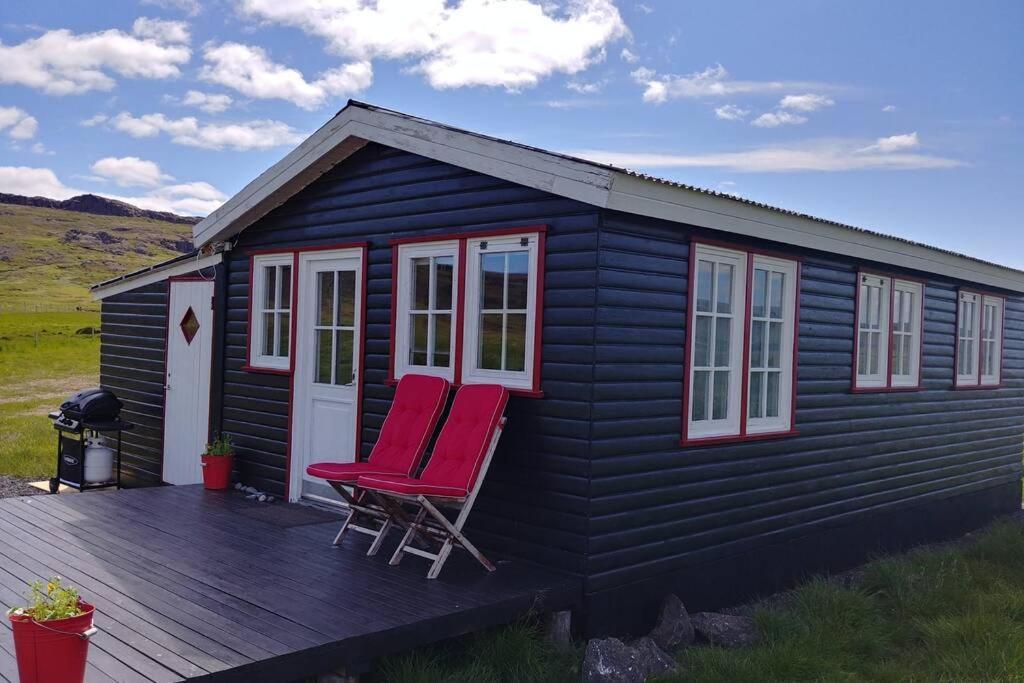 Cosy Cottage-Alfabakki-With Hot Tub Stori-Bakki Bagian luar foto
